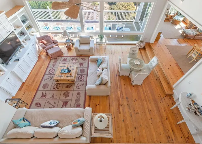 Blue Dolphin Home By Peace Vacations