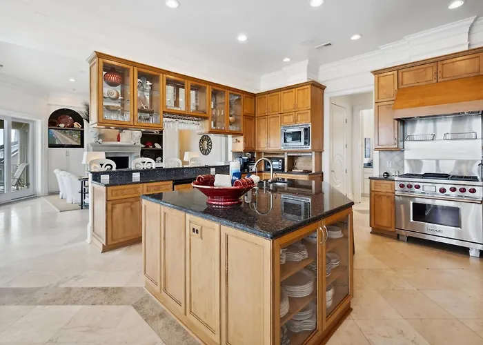 Pearce Chateau Home By Peace Vacations